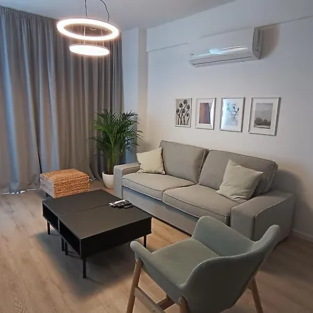 Sunorama Waterfront Apartment Larnaca Exterior photo